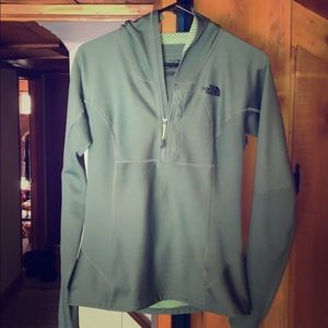 Women’s north face zip up